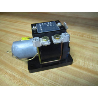 Allen Bradley 810-A04C Relay 810A04C Cracked Mounting Corner