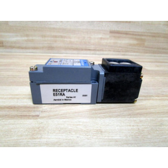 Cutler Hammer E51DEL Eaton Photoelectric Head Complete - New No Box