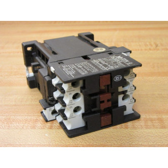 Klockner Moeller DIL00M-G-24VDC Contactor DIL00MG24VDC - New No Box
