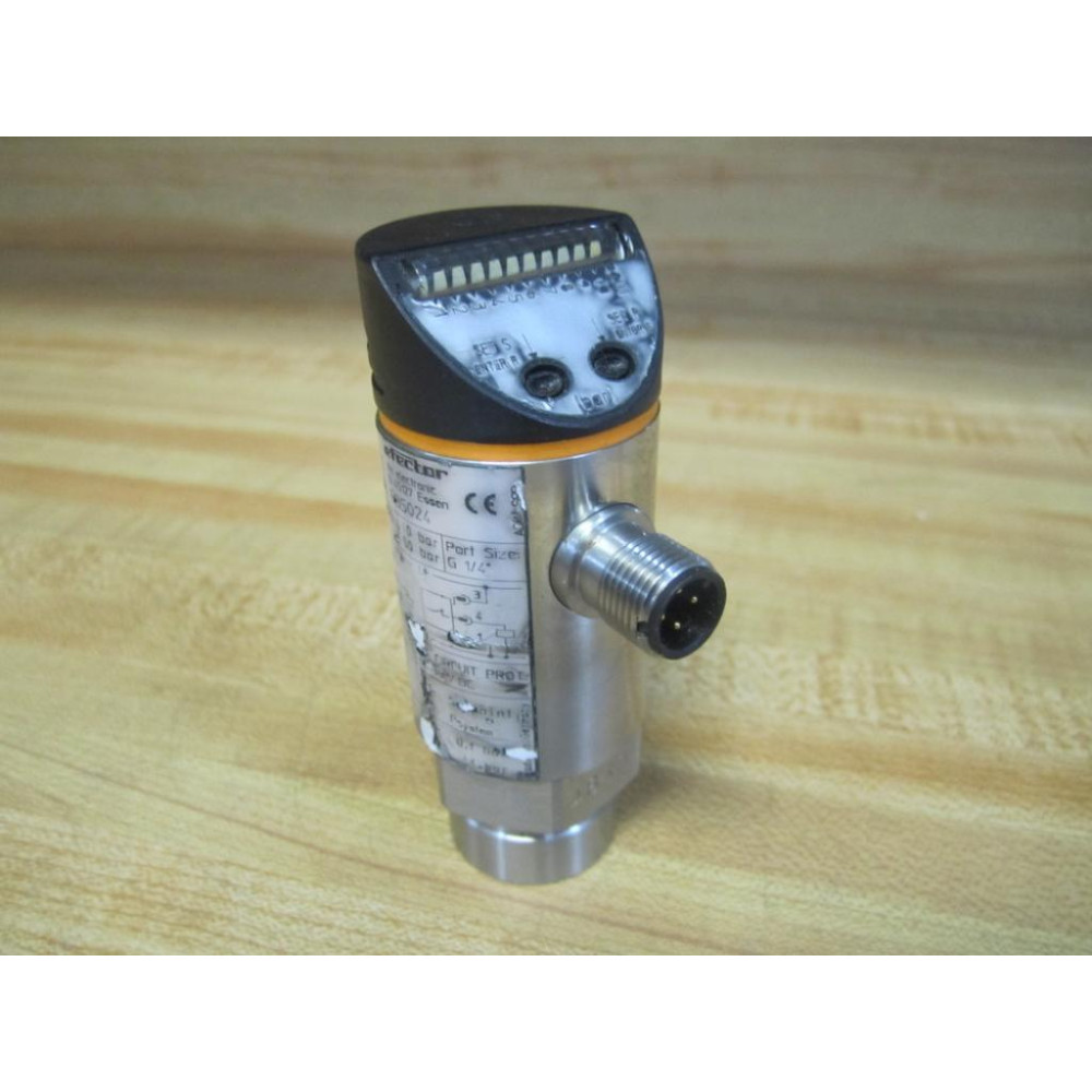 IFM Efector PB-010-RBR14-HFPKGUSV Pressure Switch PB5024 - Used