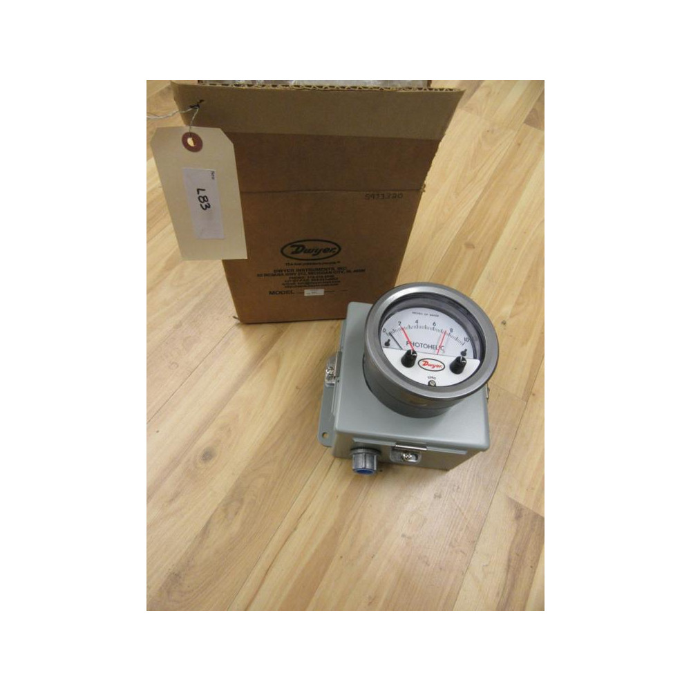 Dwyer A3010-WP Photohelic W48T