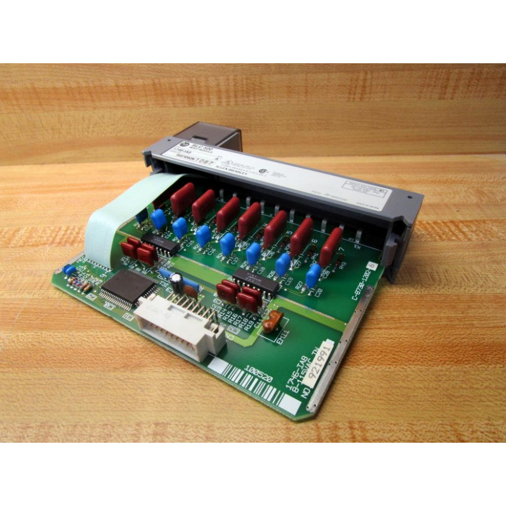 Allen Bradley 1746-IA8 Input Module 1746-1A8 WO Door Ser A - Used