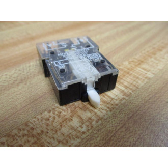 Allen Bradley 800M-XA Contact Block 800MXA 150VAC Max (Pack of 2) - Used