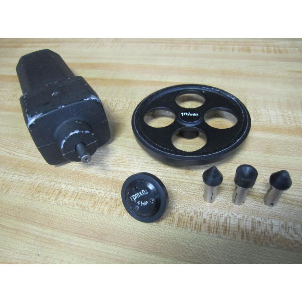 Shimpo DT-105 Hand Digital Tachometer DT105 WCase - Used