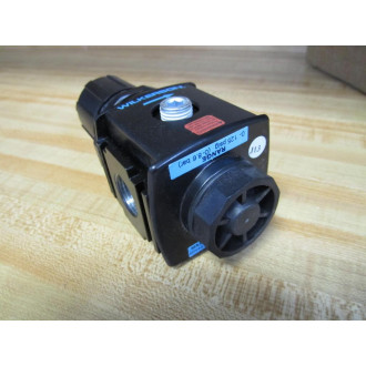 Wilkerson R18-04-F0G0 Regulator WGauge R1804F0G0