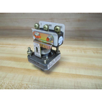 Barksdale E1S-N90 Pressure Switch E1SN90 - New No Box