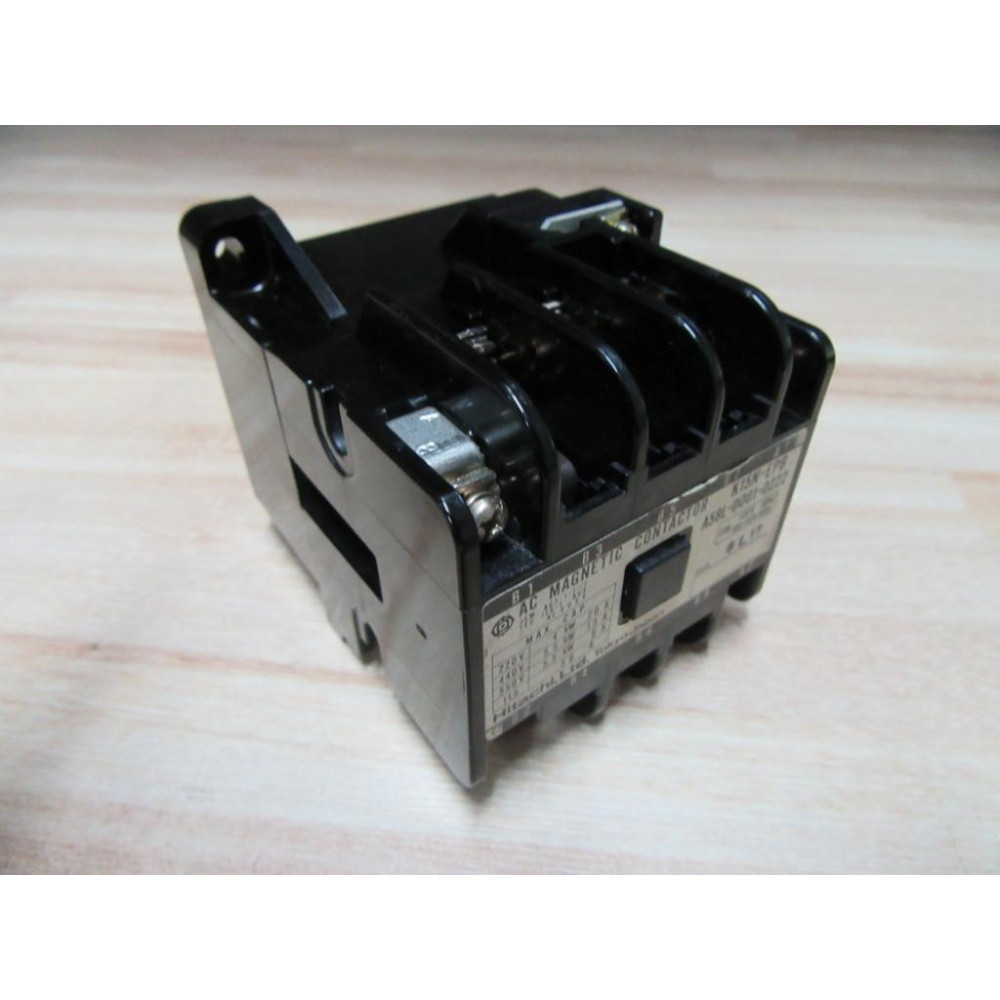Hitachi K15N-EPB Contactor A58-0001-0222 - Used