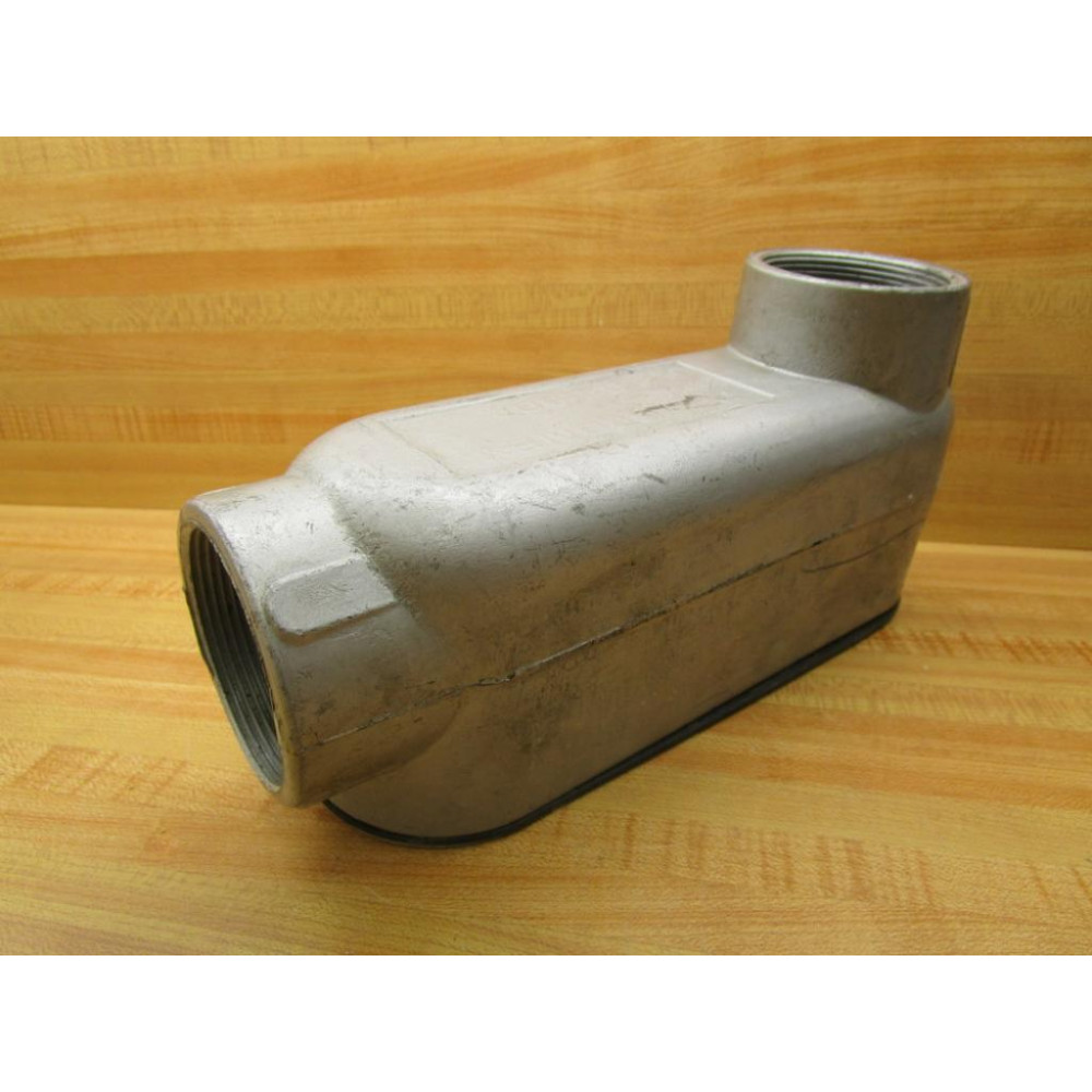 OZ Gedney LB-200A LB200A Conduit Body Type LB Size 2 - Used