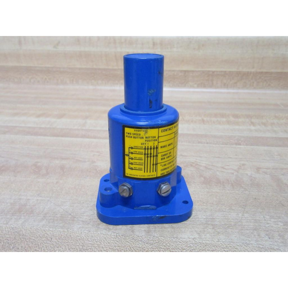 P&H 32Q876D2 Switch 2 Speed Push Button - New No Box