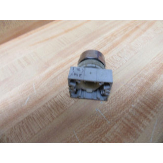 IDEC ABW Izumi Push Button WBezel (Pack of 4) - Used