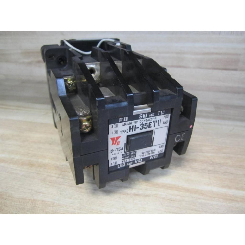 Yaskawa Electric HI-35ETU Contactor HI35ETU 220V - Used
