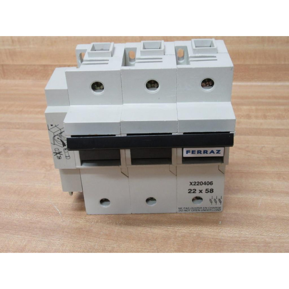 Mersen X220406 Fuse Block - Used