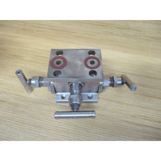 Whitey SS-M3NBFL Swagelok Manifold Valve SSM3NBFL - Used
