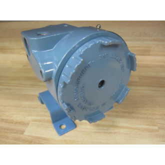 Fisher-Rosemount DM1W1 Current To Pressure Transducer (IP) - Used