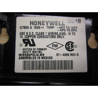 Honeywell RM7800-G-1018 Relay Module Cracked Housing - Used