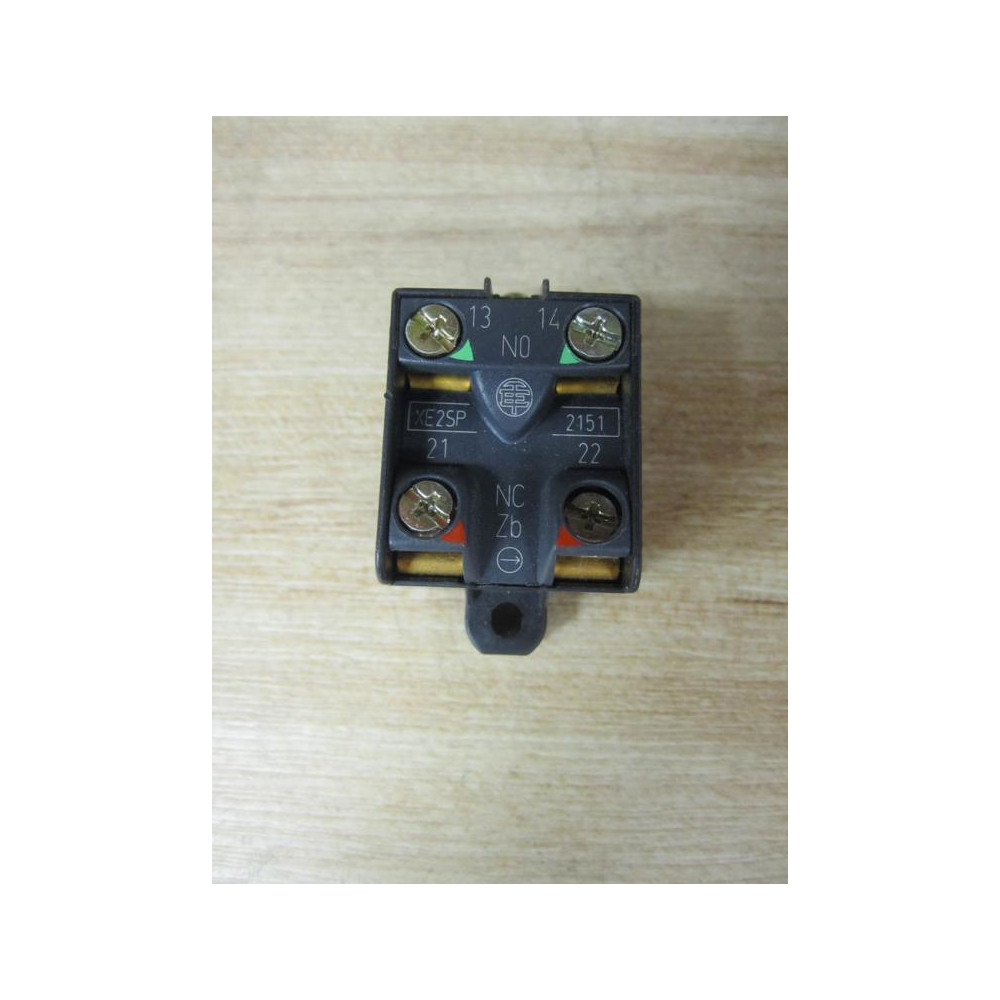 Telemecanique XE2-SP2151 Contact Block XE2SP2151 019296 - New No Box
