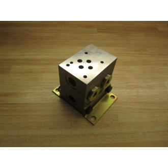 Daman DD03P012B Ductile Valve Manifold - New No Box