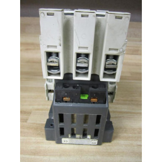 Siemens 3TF4622-0AJ1 Contactor 3TF46220AJ1 Broken Terminal Cover On Top - Used