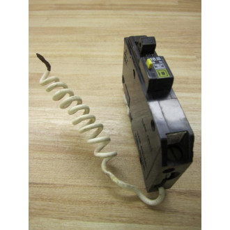 Square D QOB-115 Circuit Breaker 15Amp QOB115 WCoiled Wire - Used