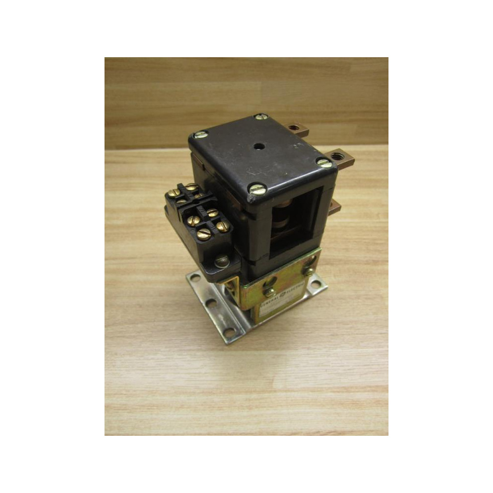 General Electric CTTA168BA124AN Forklift Contactor - New No Box