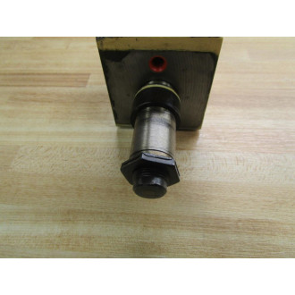 Parker D3W1DY 13 Directional Control Valve - Used