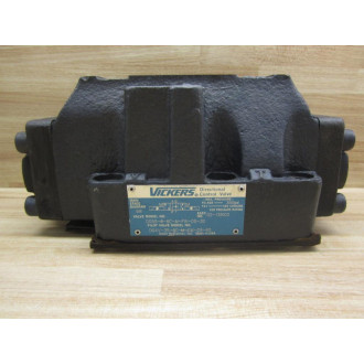 Vickers 02-135102 Directional Control Valve - New No Box