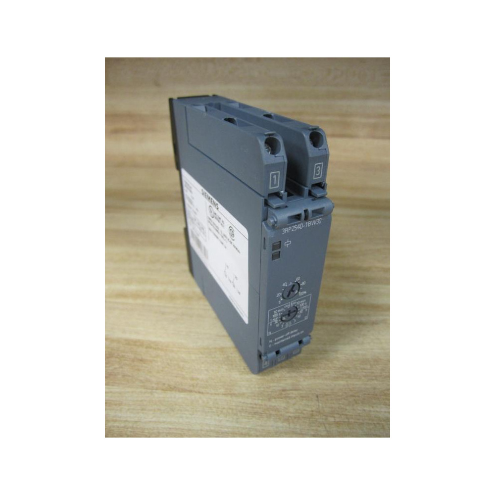 Siemens 3RP2540-1BW30 Timeing Relay 3RP25401BW30 - New No Box