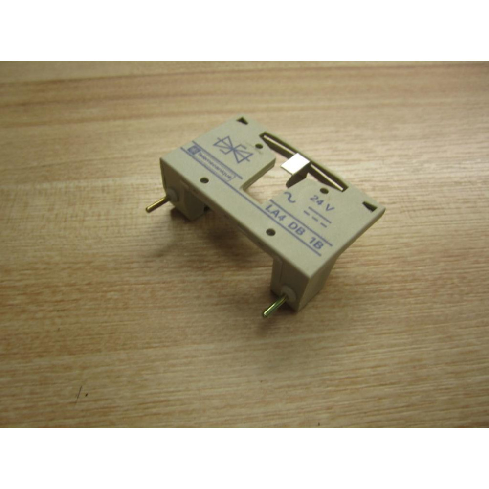 Telemecanique LA4-DB-1B Relay Supressor LA4DB1B 033645 - Used