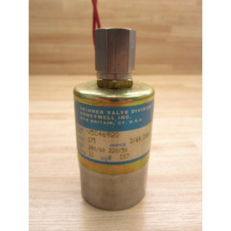 Skinner Valve V5D46920 Solenoid Valve 240220V - New No Box