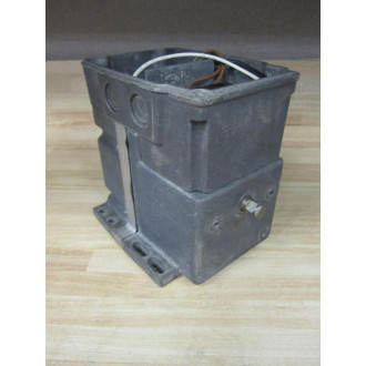 Honeywell M7284C1000 Actuation Motor Missing Cover - Used