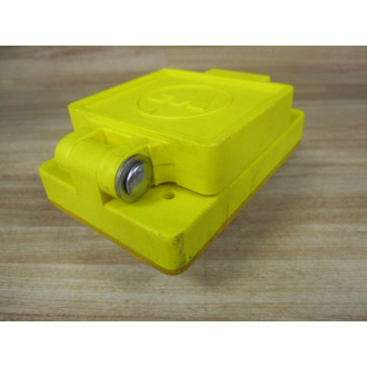 Woodhead 50-1651 Support Plate 501651 20A  125V - Used