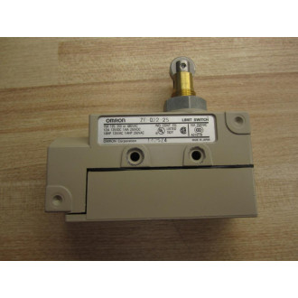 Omron ZE-Q22-2S Limit Switch WRoller - Used