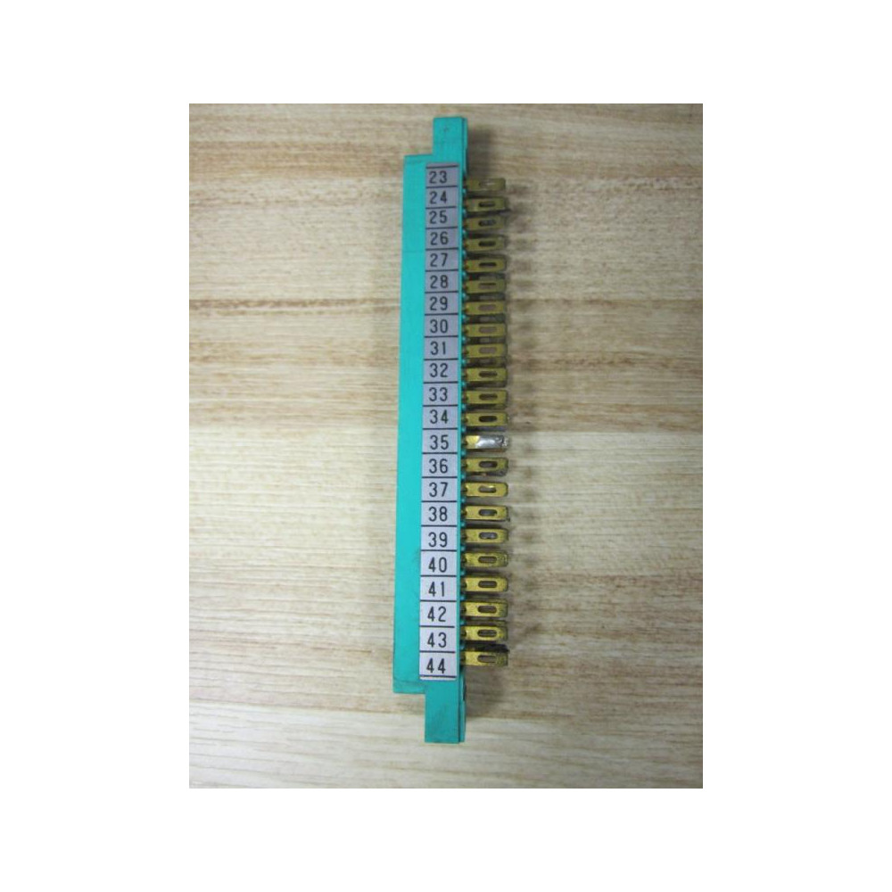 Elco 6007 Card Edge Connector 44 Blades (Pack of 11) - Used