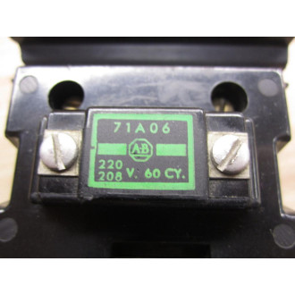 Allen Bradley 702-BOD93 Contactor 702-B0D93 4 Pole,Coil: 71A06 - Used