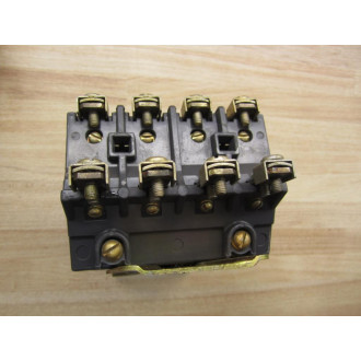 Allen Bradley 702-BOD93 Contactor 702-B0D93 4 Pole,Coil: 71A06 - Used