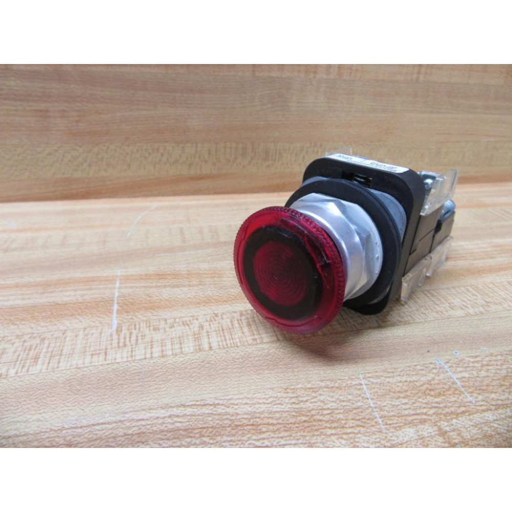 Allen Bradley 800T-FXTQH24RA5 Illum. Push Pull Switch - New No Box