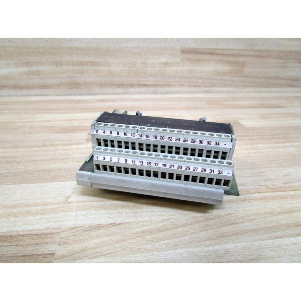 Phoenix Contact 6FC9302-2AB01 Board 6FC9322AB01 - Used