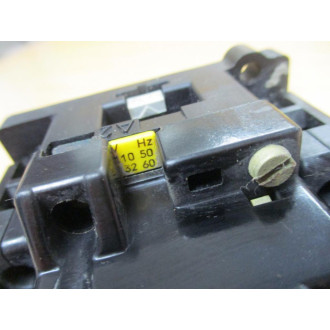 Siemens 3TB44 17-0A Contactor 3TB44170A - Used