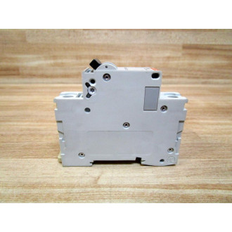 Square D 24427 Merlin Gerin Breaker 3A MG24427 Schneider