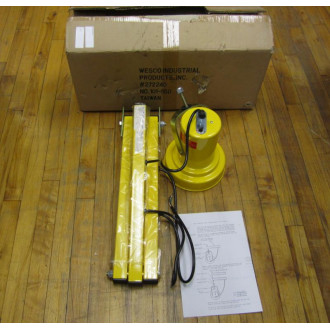 Wesco 272240 Incandescent Dock Light