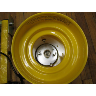 Wesco 272240 Incandescent Dock Light