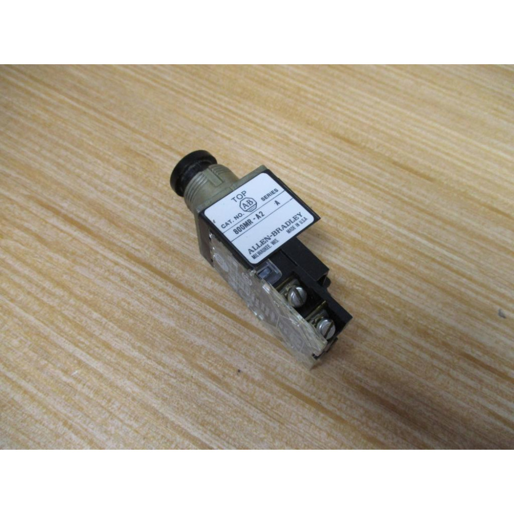 Allen Bradley 800MR-A2B Pushbutton 800MR-A2 Series A - New No Box