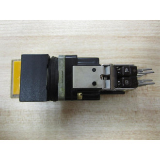 Micro Switch PMHC Honeywell Push Button Switch PMHC-8710 - Used