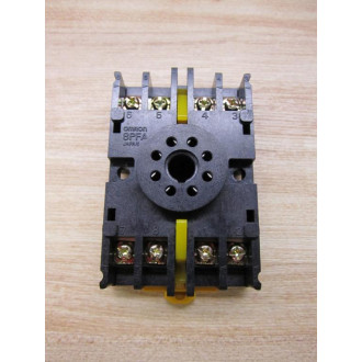 Omron 8PFA Relay Socket (Pack of 2) - Used
