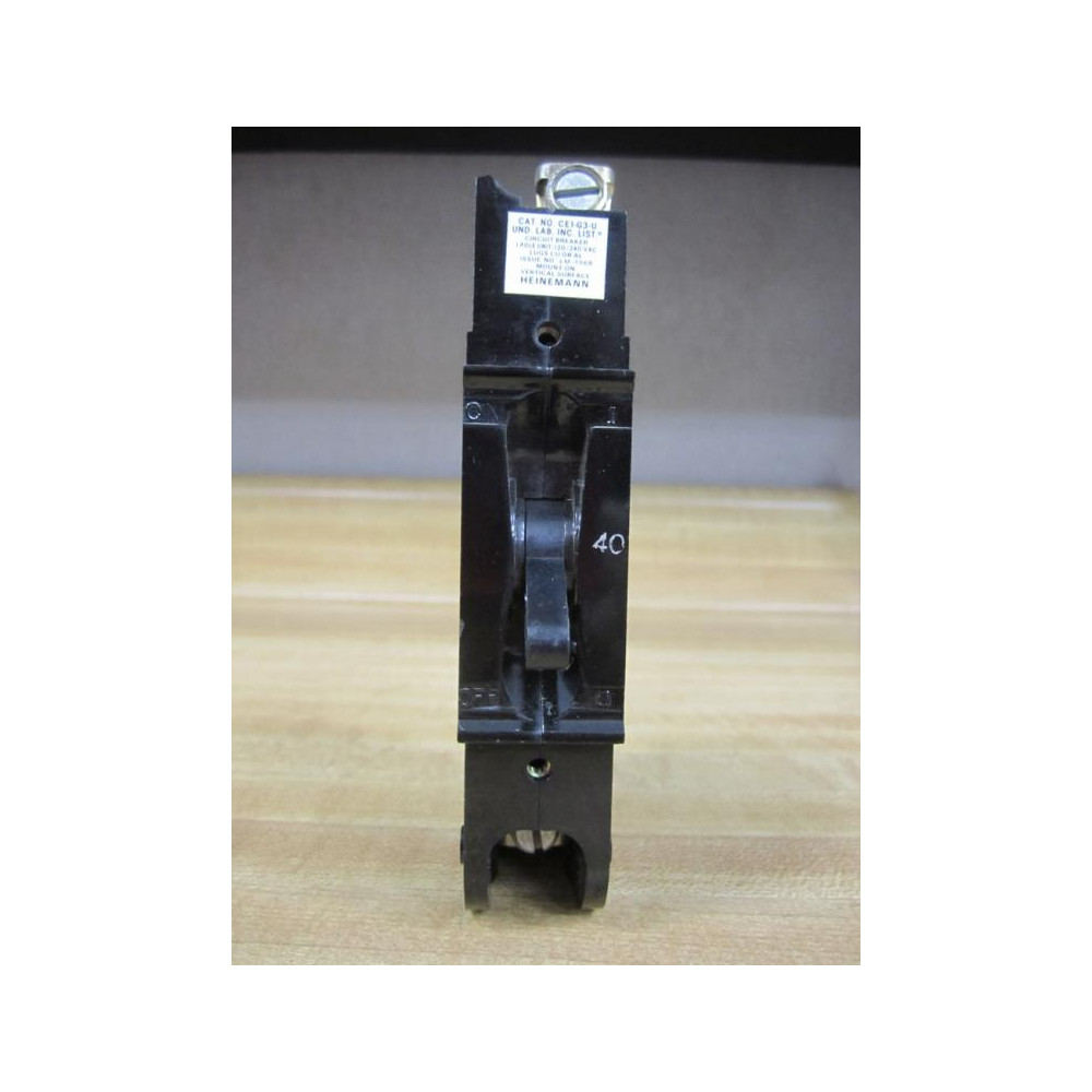 Heinemann CE1-G3-U Circuit Breaker  CE1G3U Cracked - Used