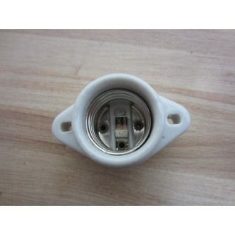 Hubbell VFB-15 Fixture Cap With Receptacle .