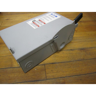 Cutler Hammer DG221NGB Eaton Fusible Safety Switch 5.5" x 11" x 7"