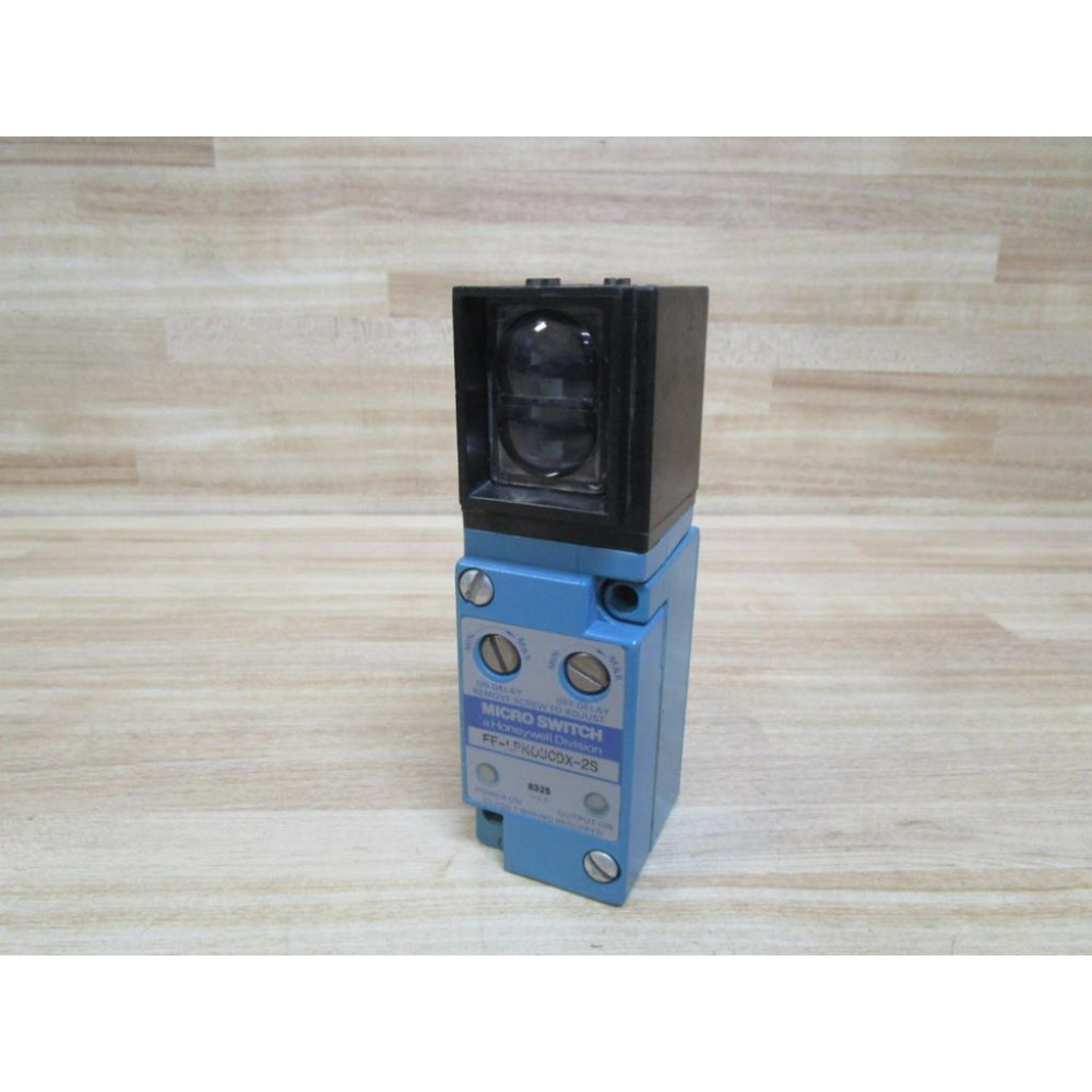 Micro Switch FF-LPK03CDX-2S Honeywell Photoelectric Sensor FFLPK03CDX2S - New No Box