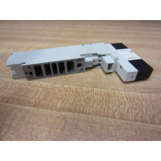 SMC VQ2501R-5B Solenoid Valve VQ2501R5B - Parts Only