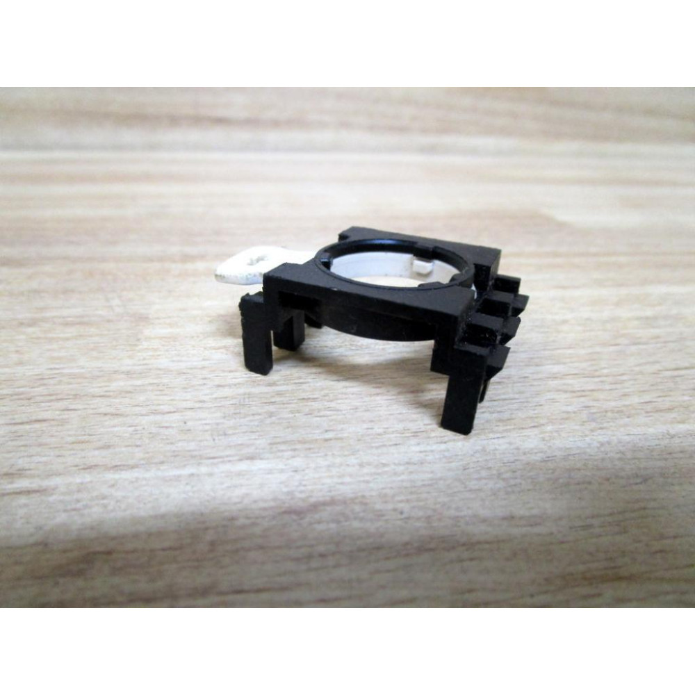 Cutler Hammer E22BA1 Eaton Mounting Latch - New No Box
